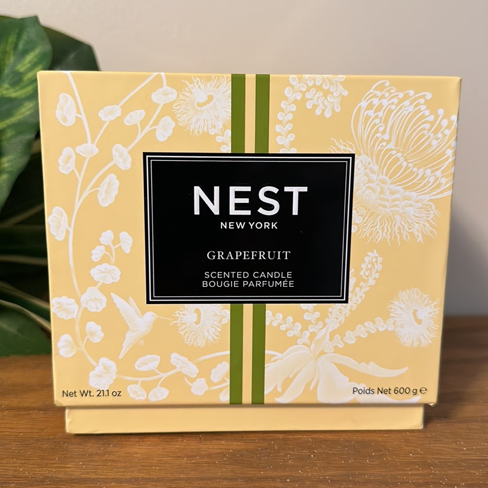 Nest Fragrances Grapefruit 3-Wick Candle 21.1 oz